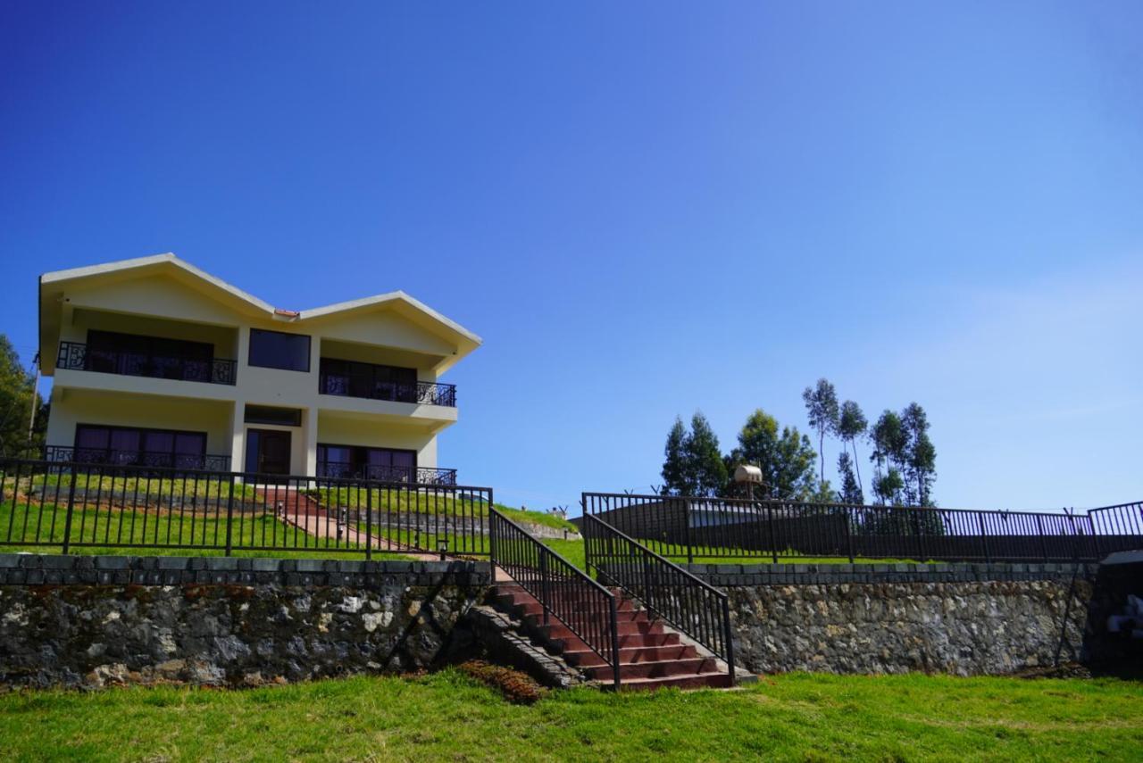Acorn House Hotel Ооти Екстериор снимка