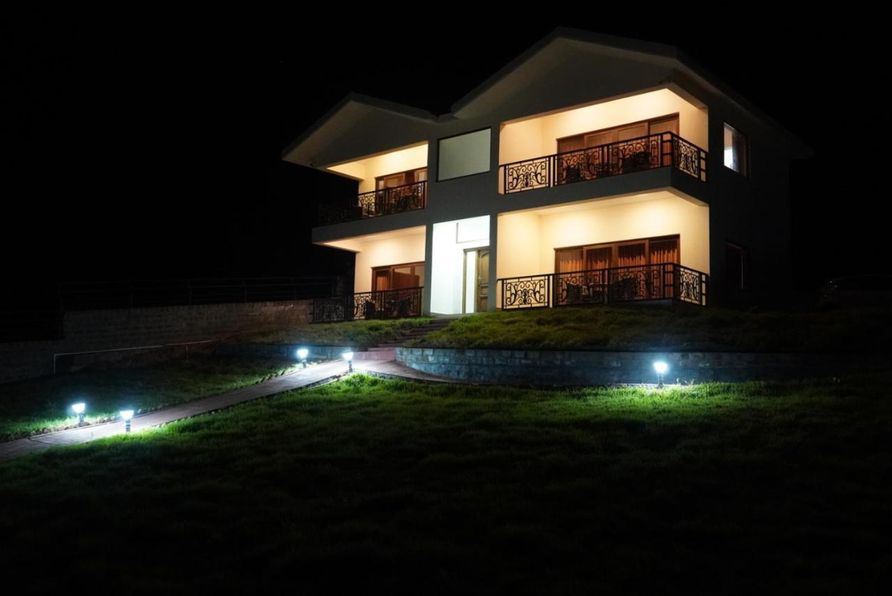 Acorn House Hotel Ооти Екстериор снимка